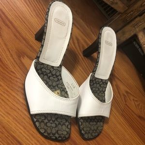 🔥 Coach white heeled sandal, 6.5